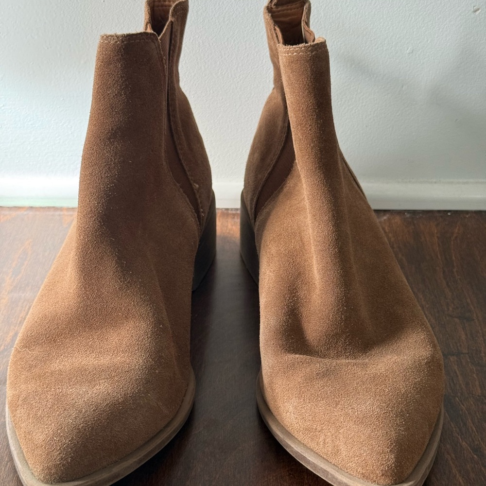 Steve Madden Brown Suede Ankle Boots